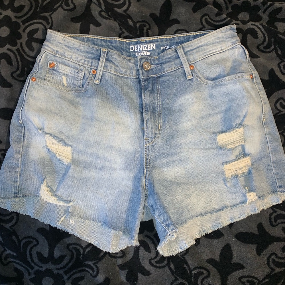 Jean shorts- distressed and never worn